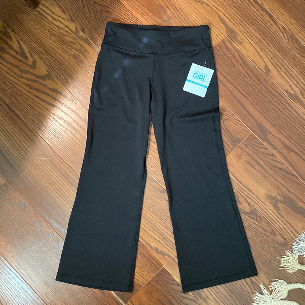 Athleta GIRL 🌸 Chit Chat Kick Flare Capri
